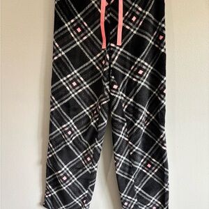 Women's Plaid Pajama Pants in Black and Pink